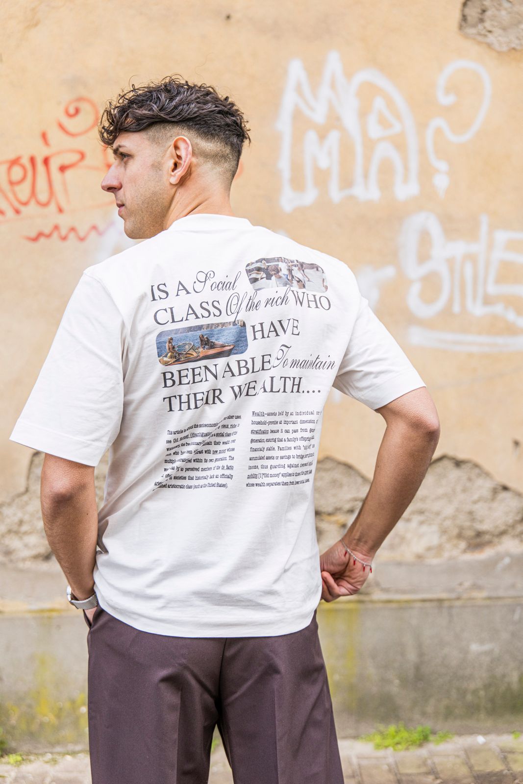 T-shirt Imperial “Is a Social Class” off white over (1)