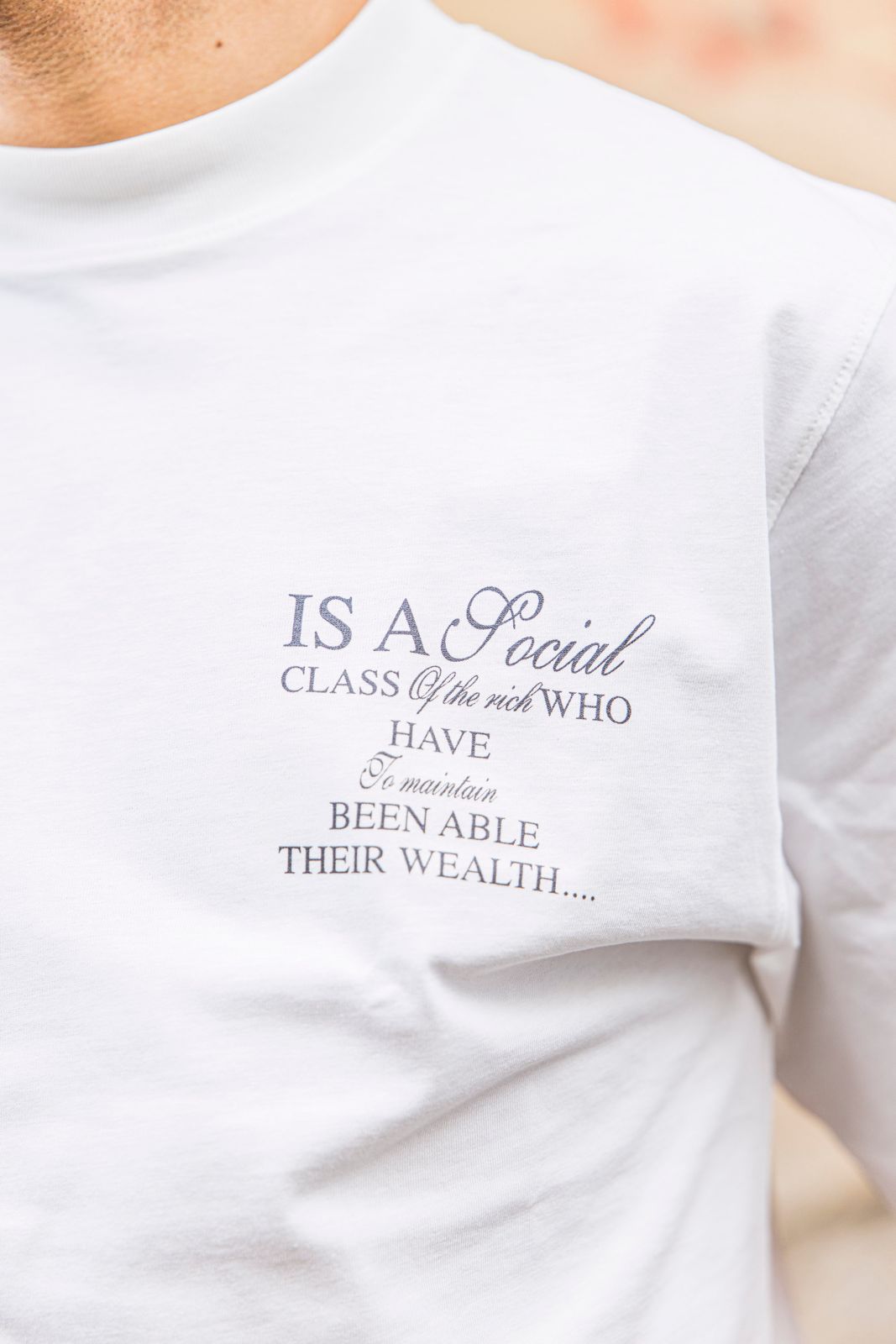 T-shirt Imperial “Is a Social Class” off white over (3)